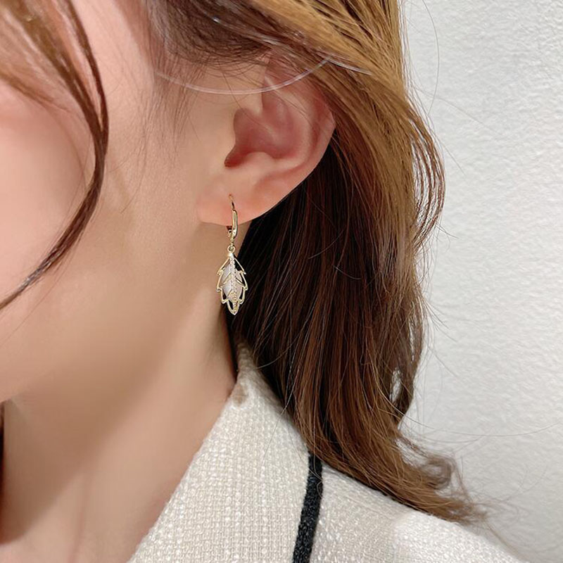 Women's Fashion Leaves Brass Earrings Plating Rhinestone Opal Earrings display picture 7
