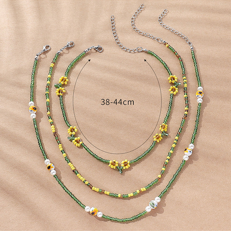 Women's Fashion Pastoral Flower Imitation Pearl Necklace No Inlaid Necklaces display picture 3