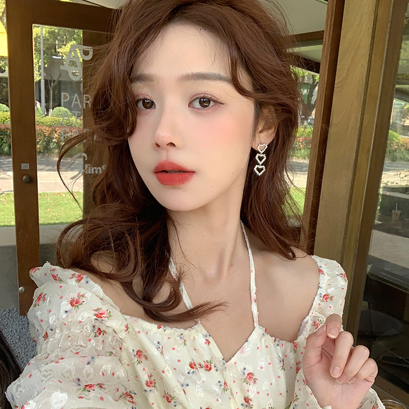 Women's Korean Style Heart Alloy Earrings No Inlaid Earrings display picture 9