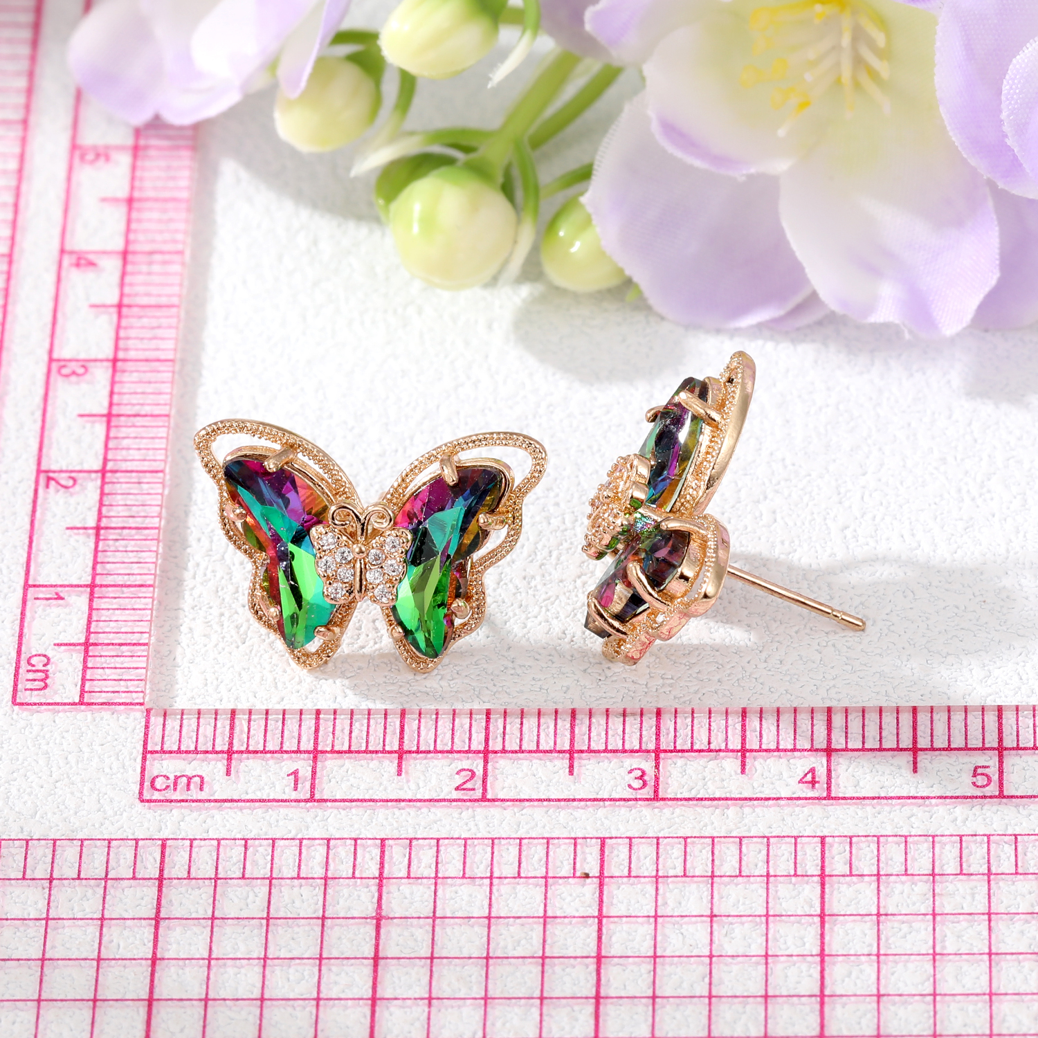 Women's Fashion Butterfly Alloy Ear Studs Inlay Artificial Crystal Zircon Earrings display picture 4