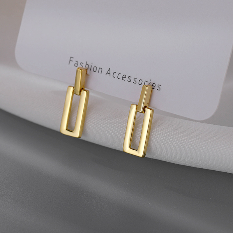 Simple Style Geometric Alloy Metal No Inlaid Ear Studs display picture 5