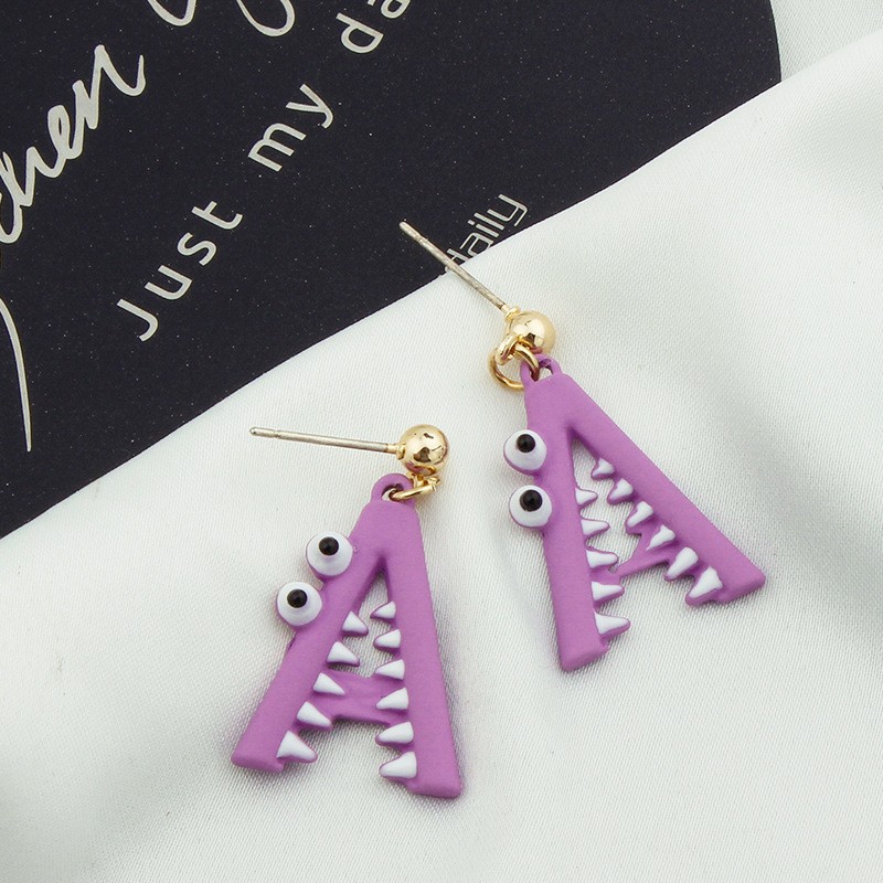 Personalized Simple Cartoon Cute Letters Crocodile Ear Studs display picture 2