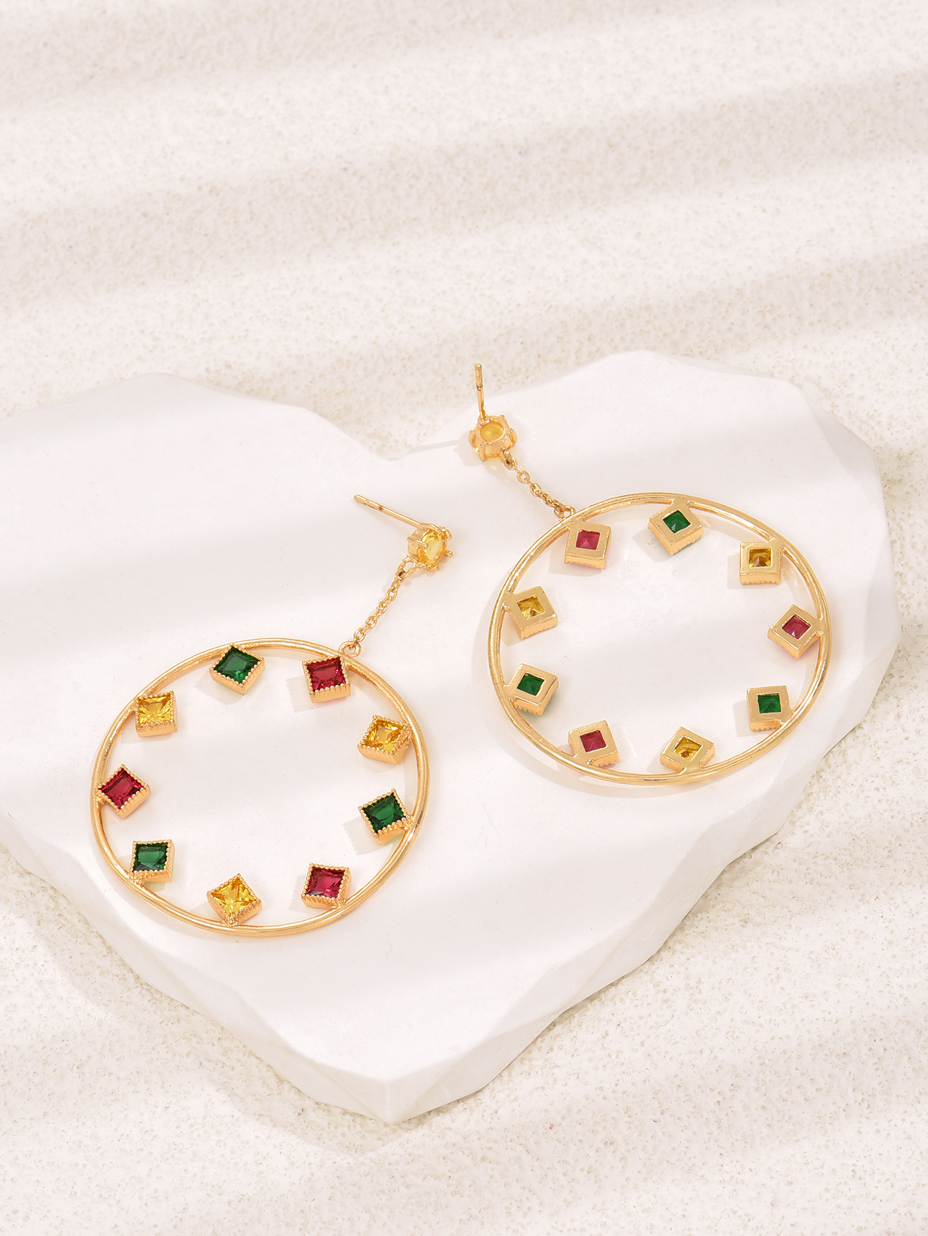 Fashion Copper Circle Earrings Daily Inlaid Zircon Copper Zircon Drop Earrings As Shown In The Picture display picture 3