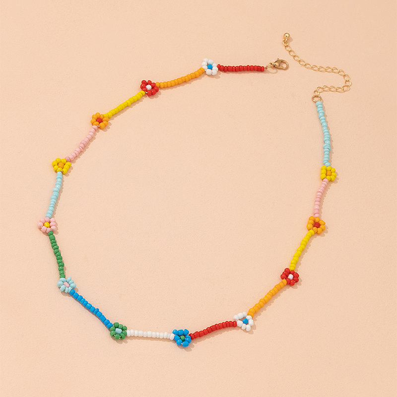 Fresh Pastoral Style Color Contrast Patchwork Bead Little Daisy Clavicle Necklace display picture 1