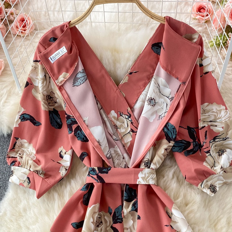 Ferien Ditsy Blumig V-ausschnitt Kurzarm Blume Chiffon Kleider Midi-kleid Blumenkleid display picture 1