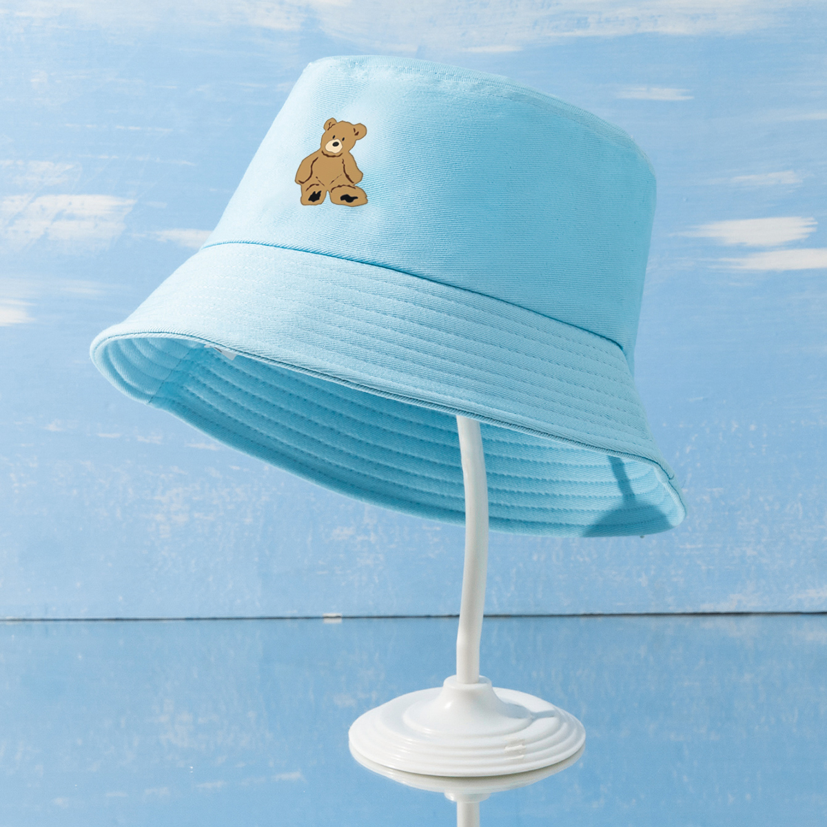 Unisex Simple Style Bear Wide Eaves Bucket Hat display picture 10