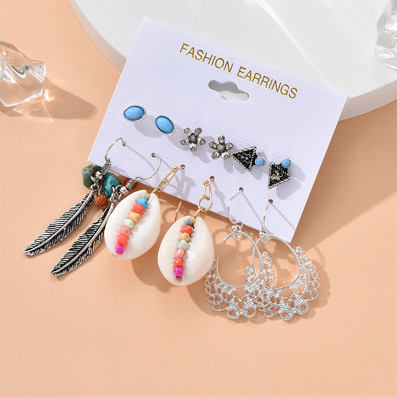 Retro Feather Flower Shell Arylic Alloy Shell Earrings Inlay Rhinestone Earrings display picture 3