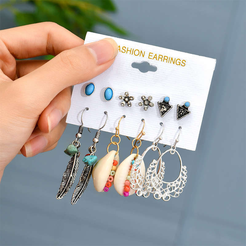 Retro Feather Flower Shell Arylic Alloy Shell Earrings Inlay Rhinestone Earrings display picture 4