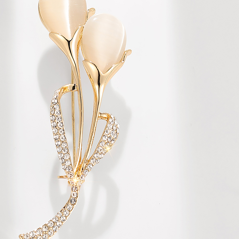 Moda Flor Aleación Embutido Diamante De Imitación Ópalo Broches 1 Pieza display picture 3