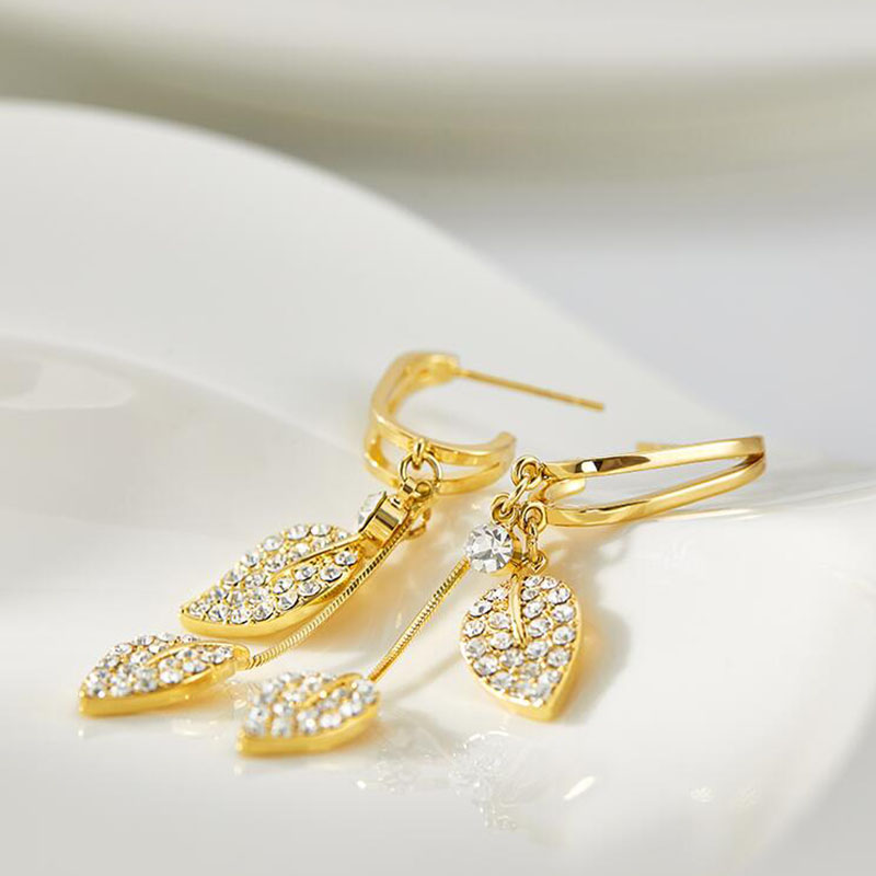 Boucles D'oreilles En Alliage De Strass De Placage De Feuilles De Mode display picture 6