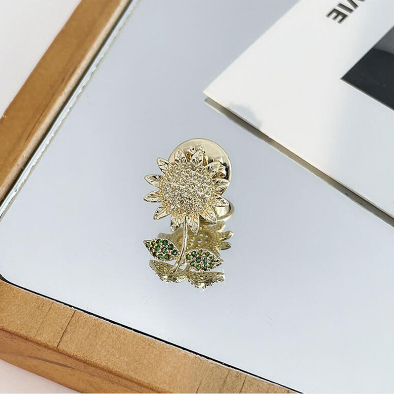 Fashion Flower Alloy Plating Rhinestone Brooches display picture 2