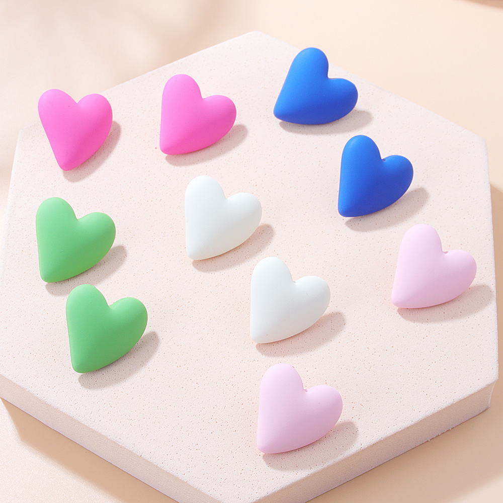 Sweet Heart Shape Arylic Ear Studs display picture 4