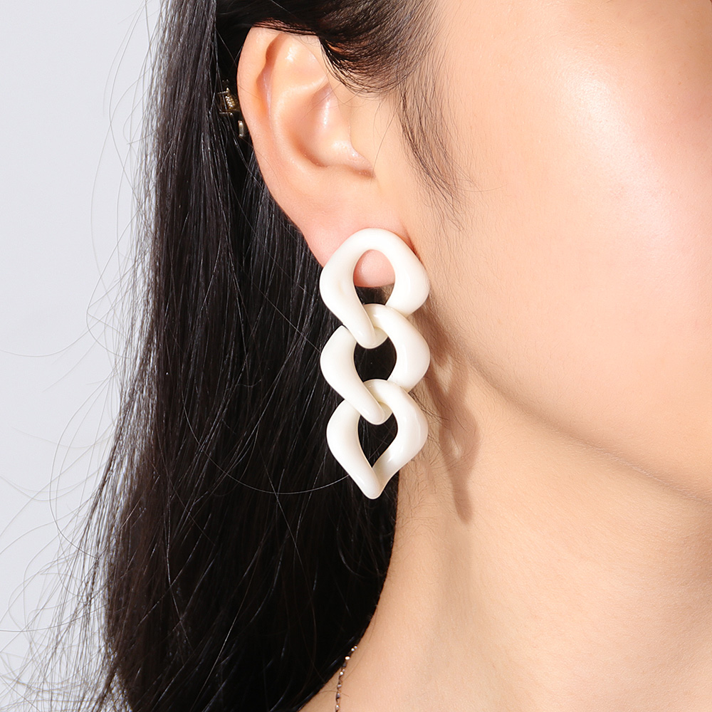 Fashion Solid Color Arylic Chain Drop Earrings display picture 7