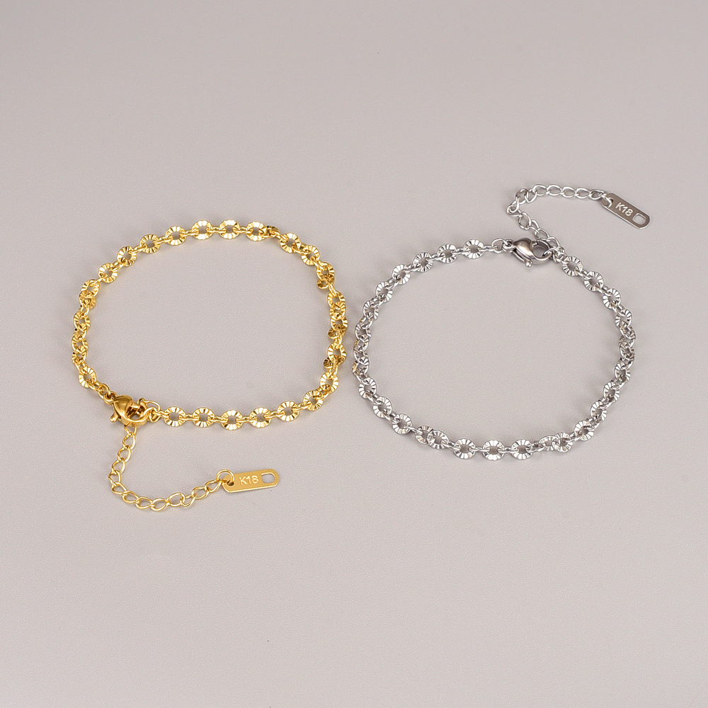 Simple Style Circle Titanium Steel Bracelets Plating Stainless Steel Bracelets display picture 7
