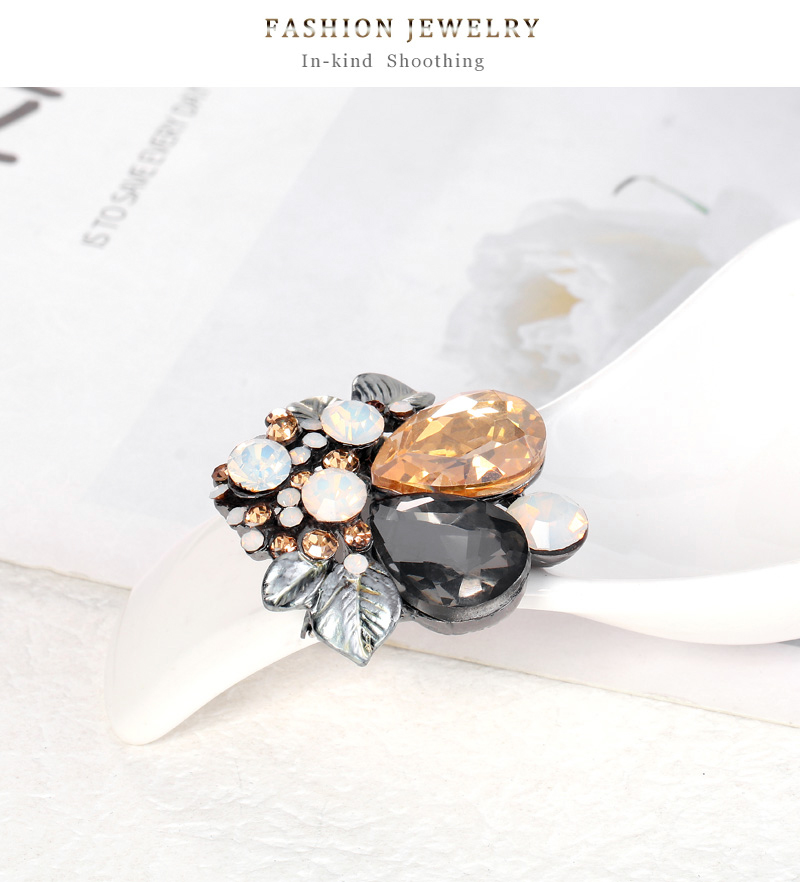 Alloy Rhinestone Glass Brooches display picture 7
