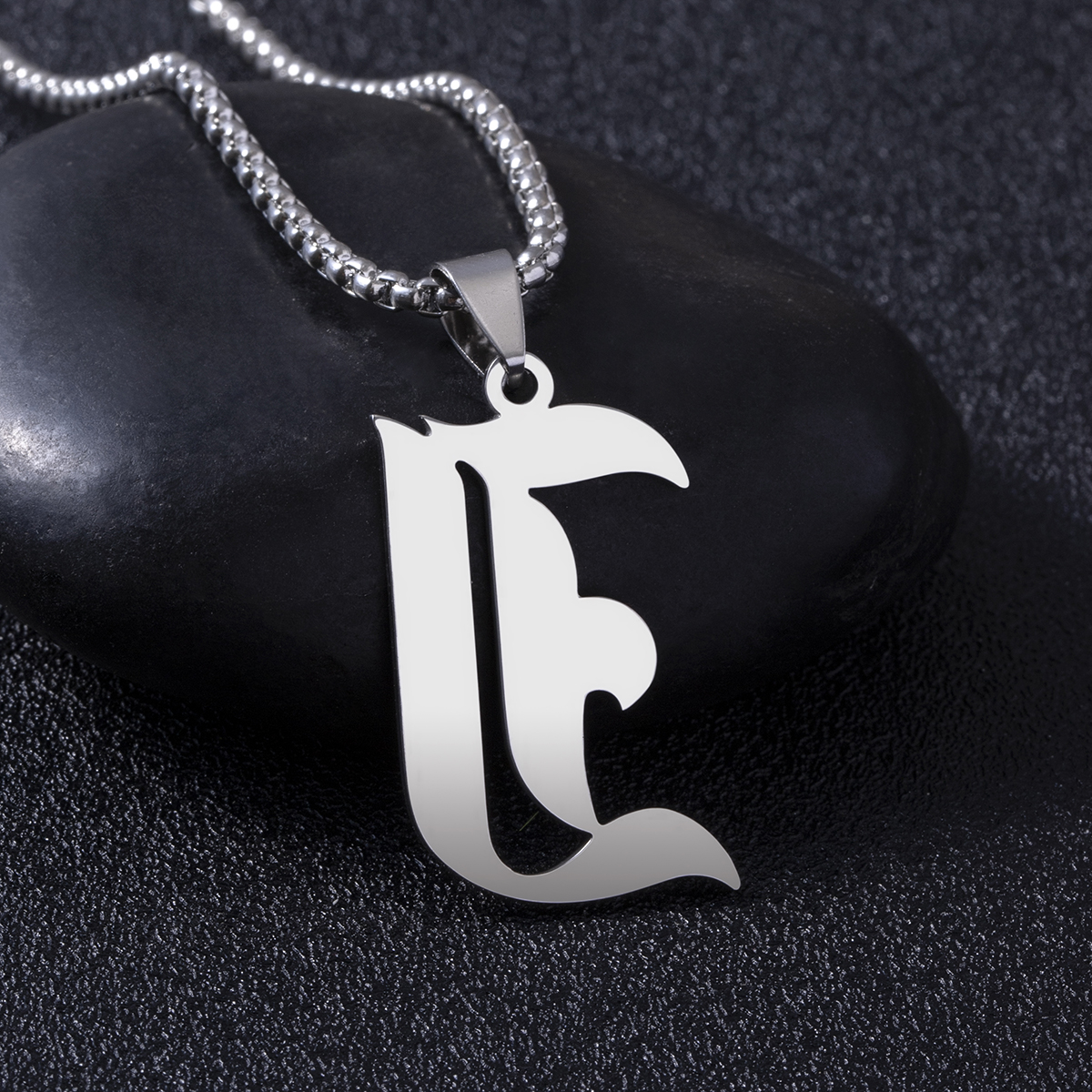 Gothic Letter Stainless Steel Necklace Plating Stainless Steel Necklaces display picture 4