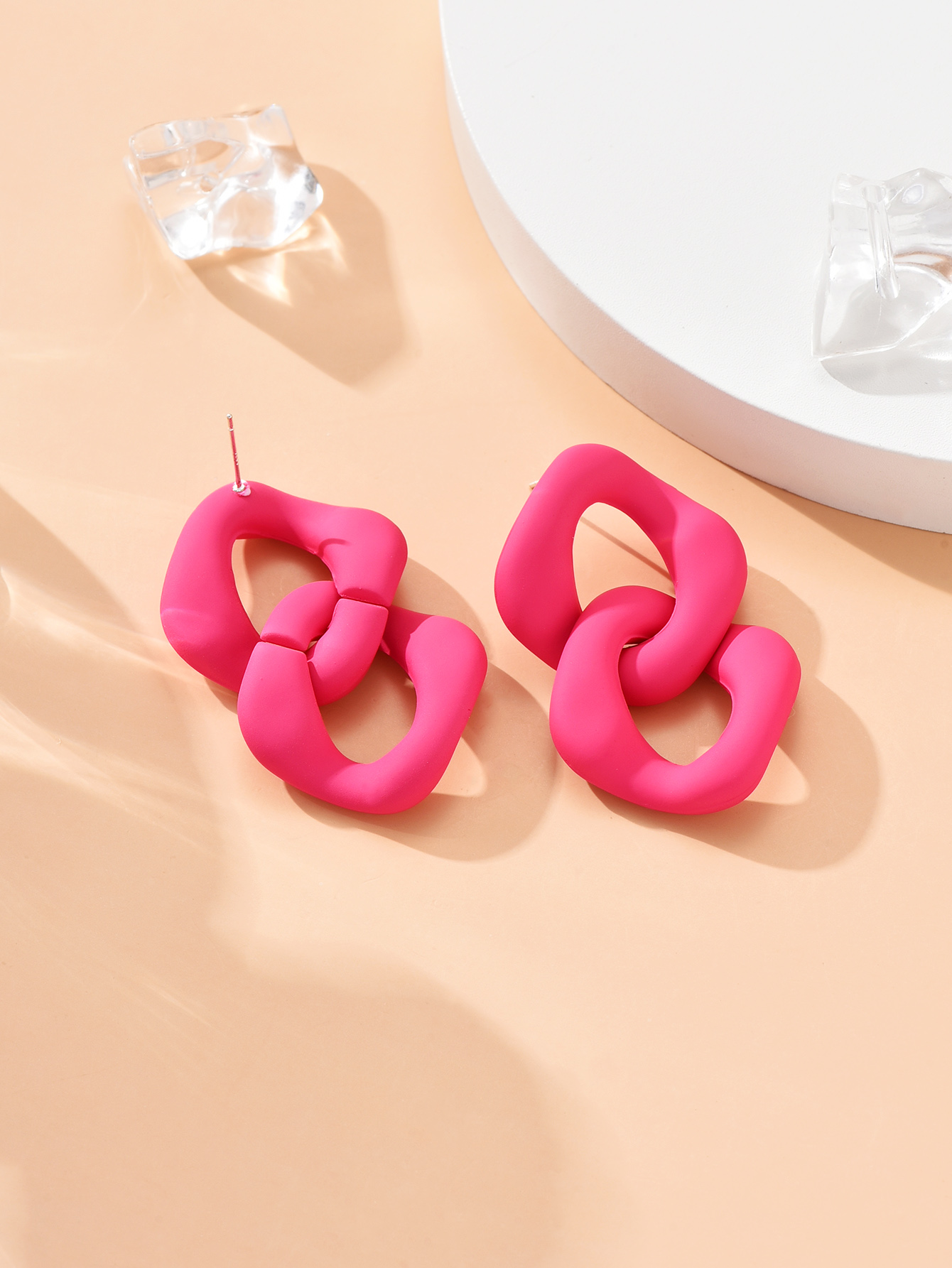 Simple Style Geometric Solid Color Arylic Resin Splicing Earrings display picture 1