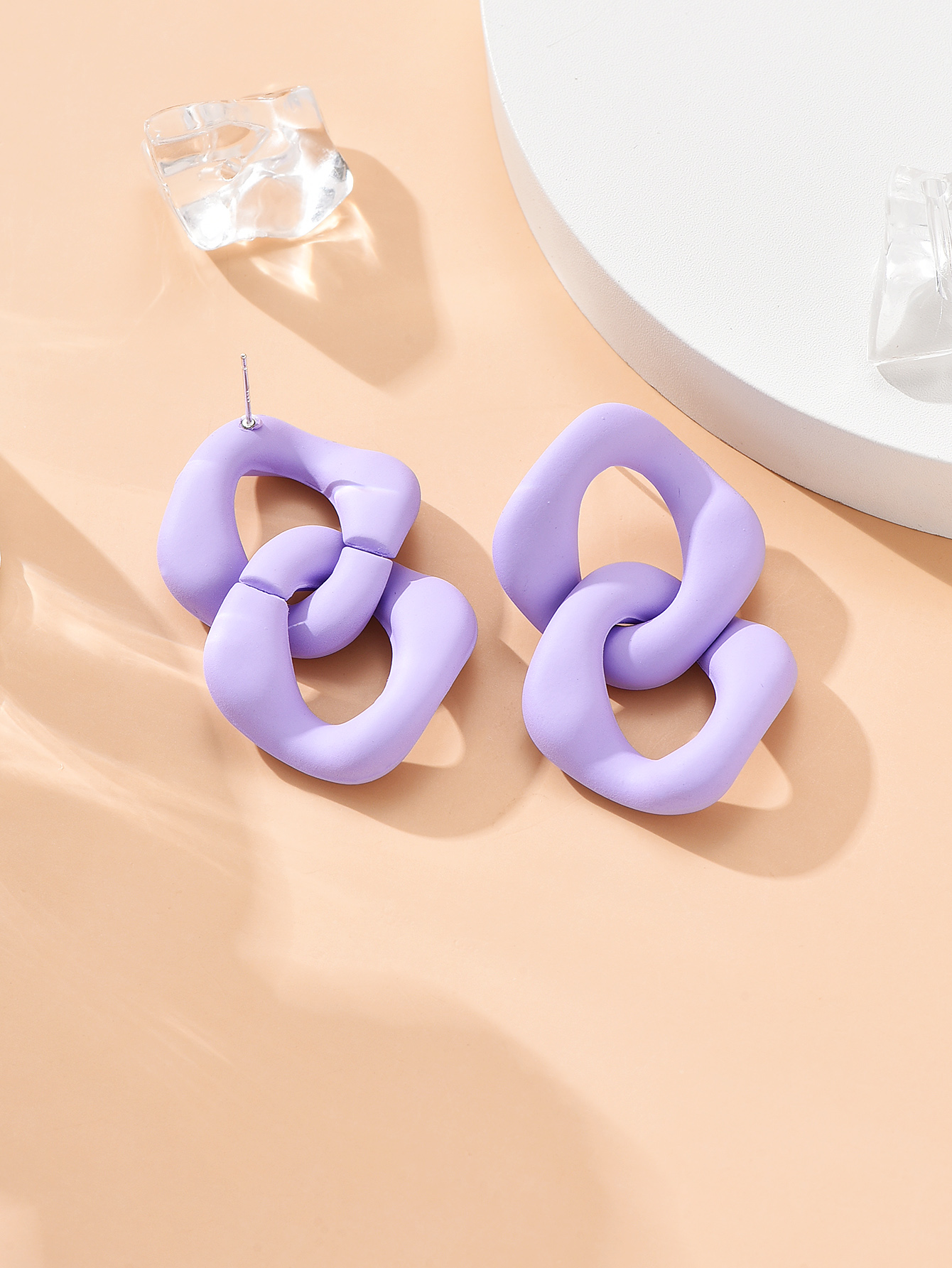 Simple Style Geometric Solid Color Arylic Resin Splicing Earrings display picture 11