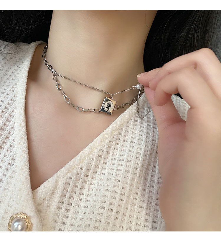 Fashion Square Stainless Steel Necklace Pearl Stainless Steel Necklaces display picture 1