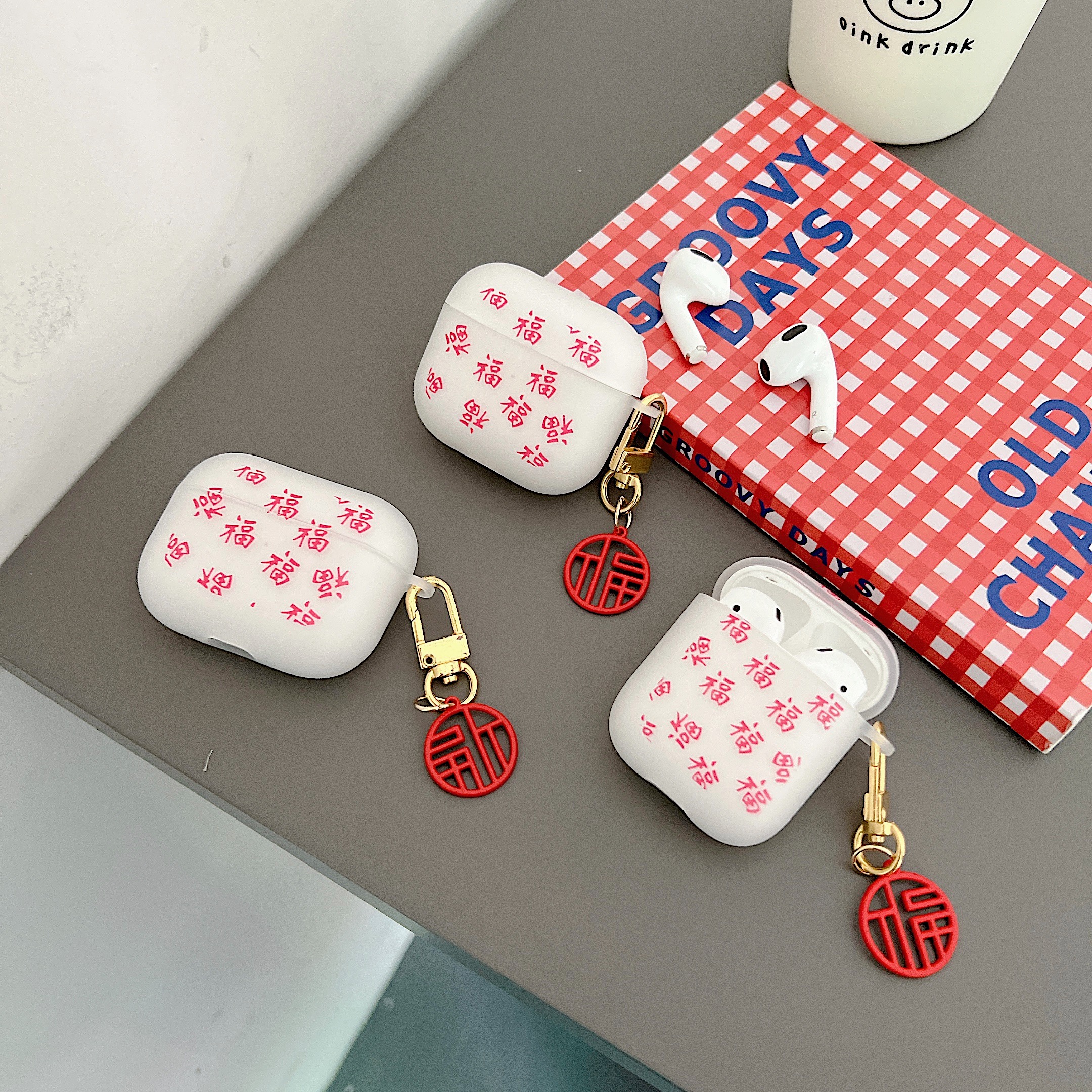 Chinoiserie Word Silica Gel Earphone Cases display picture 2