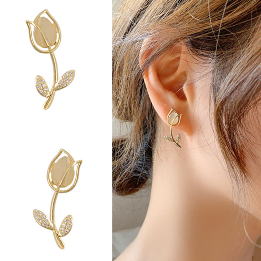 Fashion Flower Alloy Plating Diamond Artificial Diamond Ear Studs 1 Pair display picture 6