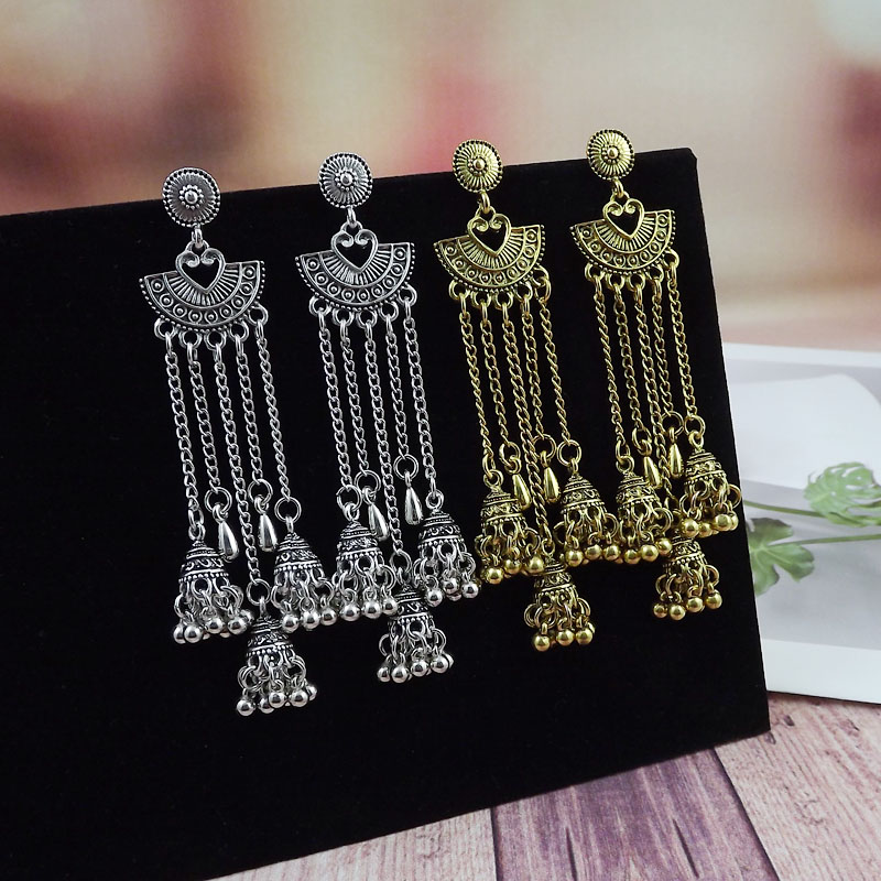 Women's Retro Ethnic Style Bohemian Tassel Alloy No Inlaid Ear Studs Drop Earrings display picture 1