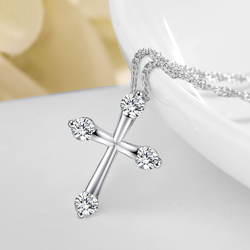 Simple Fashion White Zircon Cross Pendant Copper Necklace display picture 1