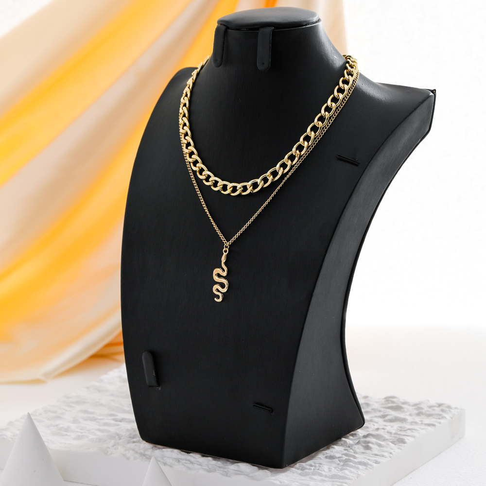Mode Elegante Gold Überzogene Perle Schlange Anhänger Doppel-schicht Dicke Kette Halskette display picture 2