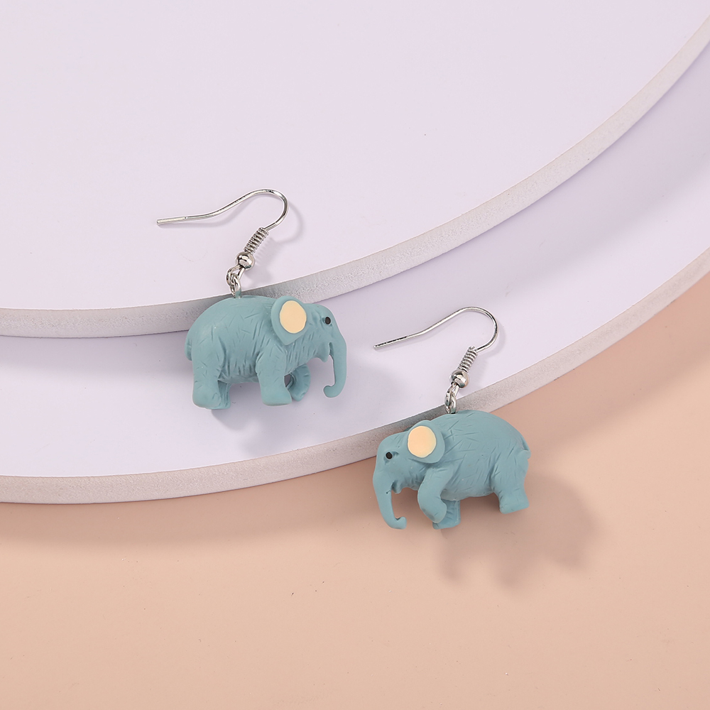 Fashion Cute Simple Light Blue Elephant Pendant Resin Earrings display picture 3