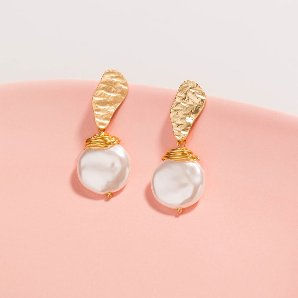 Barocker Stil Perle Legierung Überzug Künstliche Perlen Ohrringe display picture 3