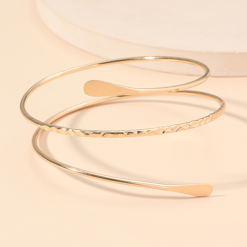 New Fashion Creative Winding Armband Spiral Geometric Metal Bracelet display picture 2