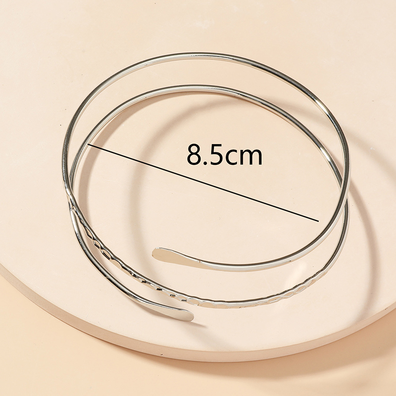 New Fashion Creative Winding Armband Spiral Geometric Metal Bracelet display picture 4