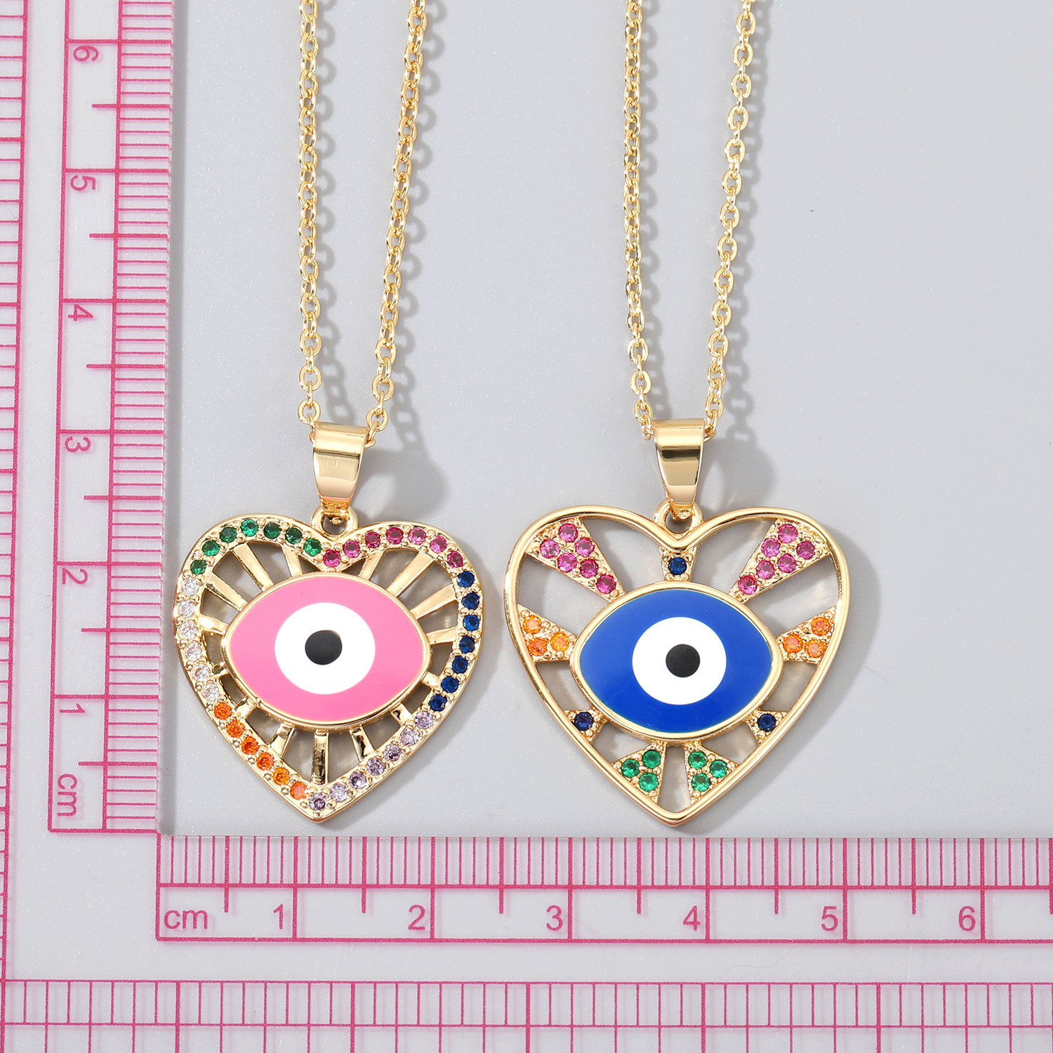 Women's Vintage Style Devil's Eye Heart Shape Copper Necklace Inlaid Zircon Zircon Necklaces display picture 4
