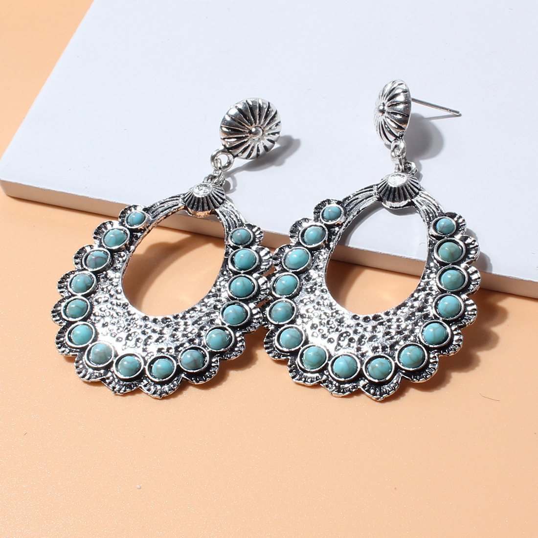 Women's Bohemian Water Drop Synthetic Resin Alloy Turquoise Earrings Inlay Drop Earrings display picture 7