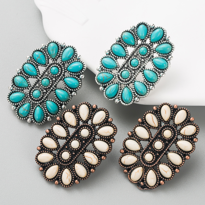Women's Fashion Geometric Alloy Earrings Inlaid Turquoise Alloy Turquoise Stud Earrings display picture 2