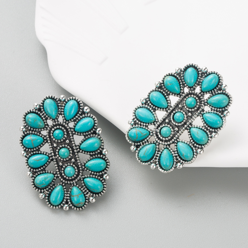Women's Fashion Geometric Alloy Earrings Inlaid Turquoise Alloy Turquoise Stud Earrings display picture 6