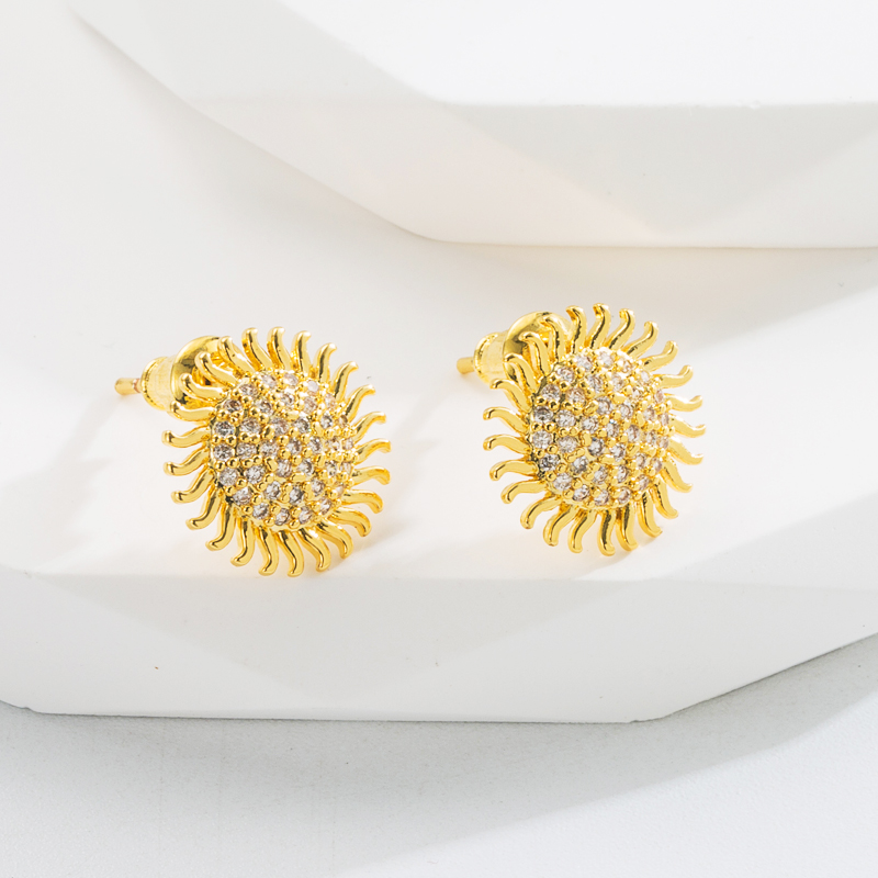 Solid Color Simple Artistic Rhinestone Inlaid Sunflower Ear Studs display picture 2