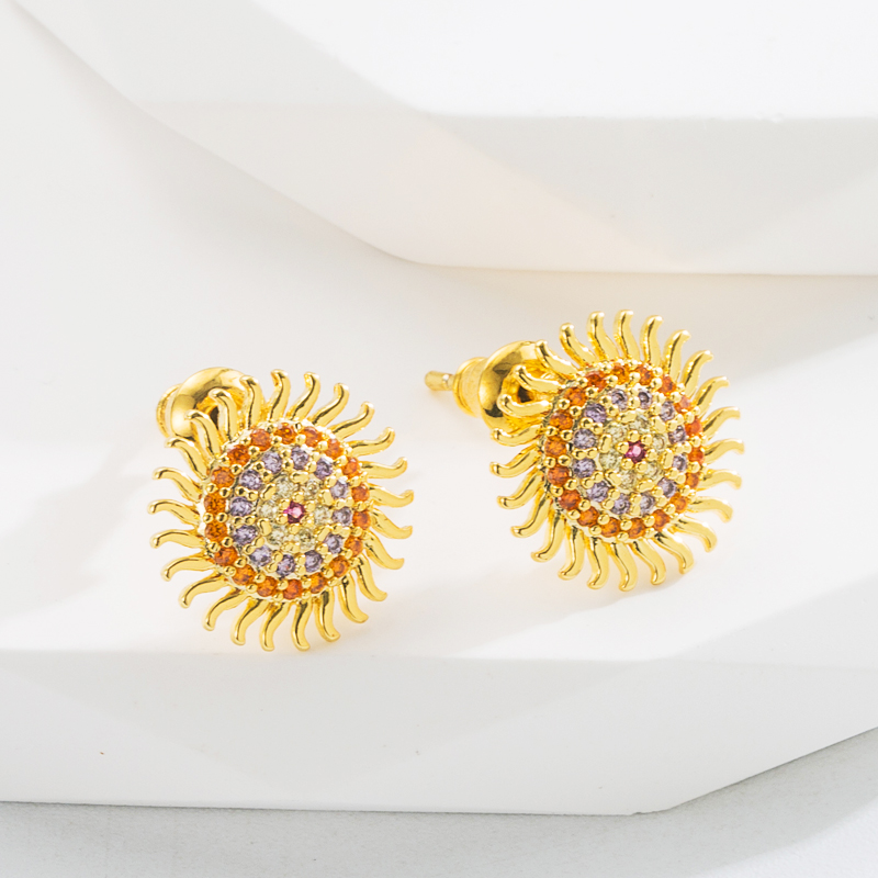 Solid Color Simple Artistic Rhinestone Inlaid Sunflower Ear Studs display picture 3