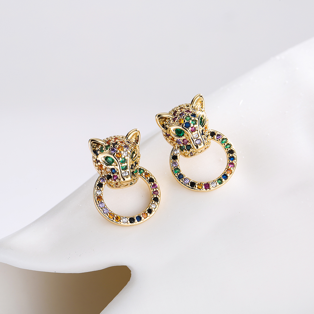 Fashion Leopard Head Inlaid Zircon Copper Earrings display picture 1