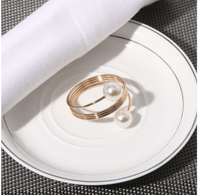 Simple Napkin Ring Napkin Ring Pearl Spiral Napkin Ring Scarf Buckle display picture 3