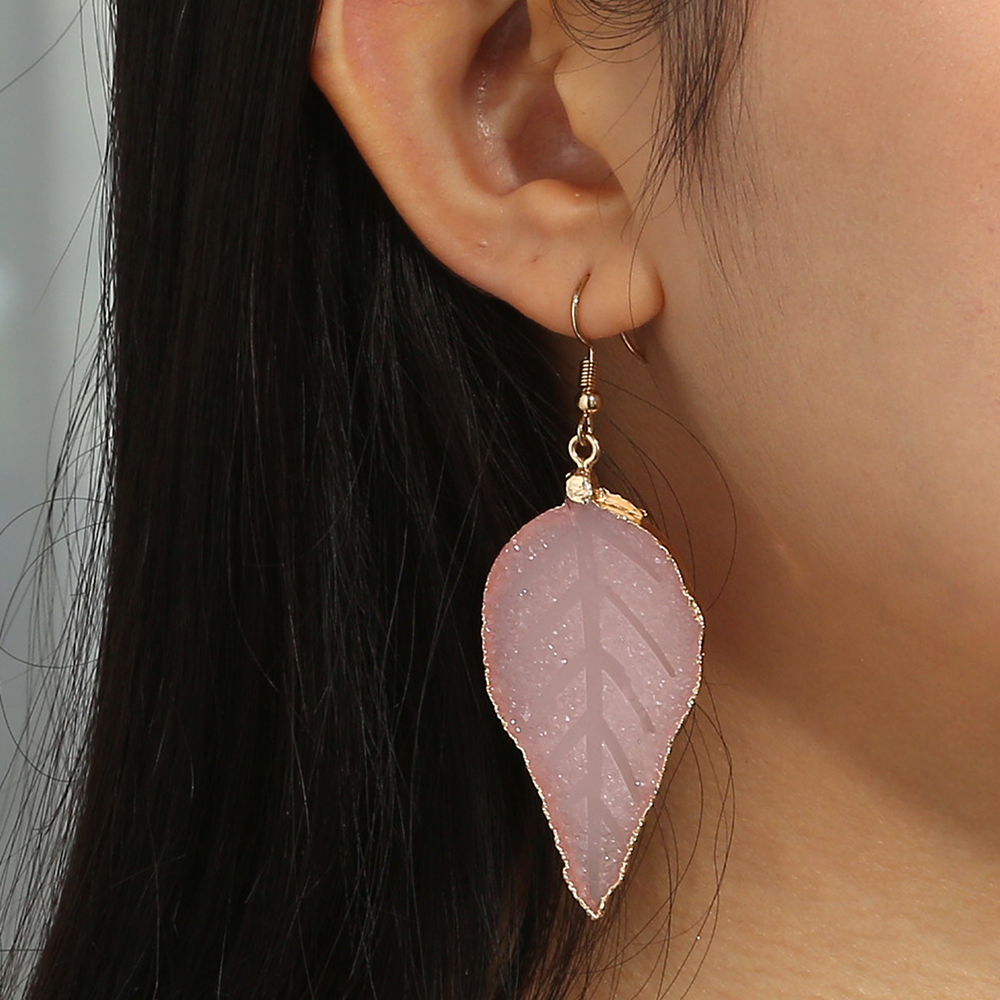 Wholesale Jewelry 1 Pair Romantic Leaf Alloy Resin Earrings display picture 6