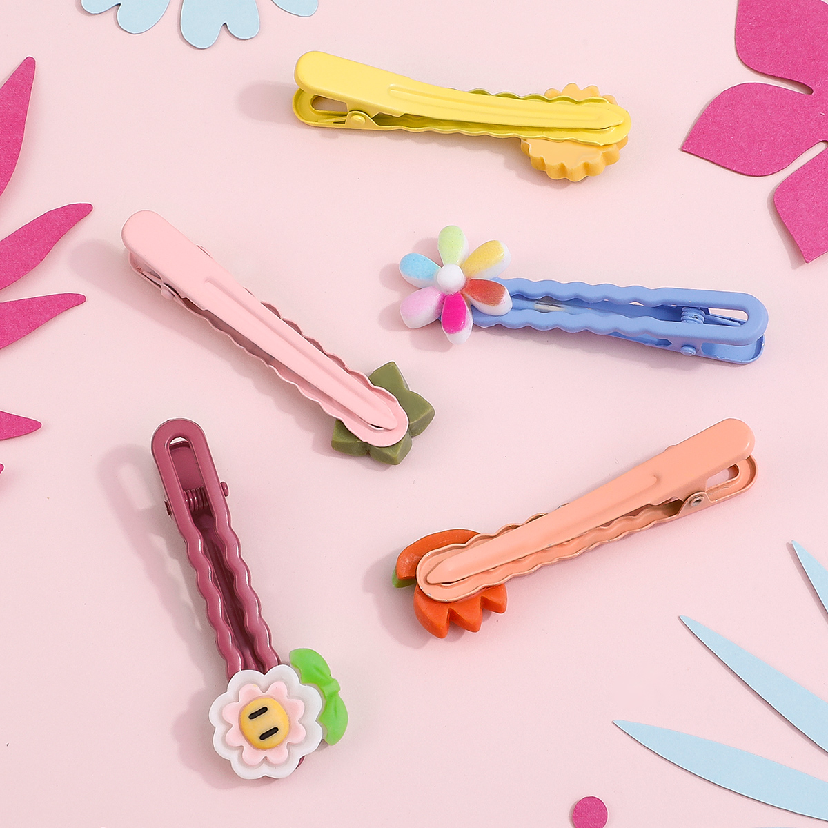 Cartoon Style Cute Flower Alloy Plating Resin Hair Clip 1 Set display picture 2