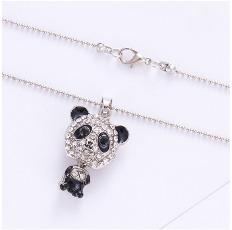 Frau Süß Panda Legierung Halskette Mit Anhänger Diamant Künstliche Strasssteine Halsketten display picture 3