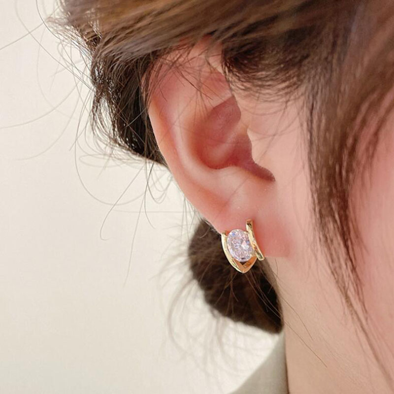 Women's Luxurious Geometric Brass Earrings Plating Zircon Clip&cuff Earrings 1 Set display picture 1