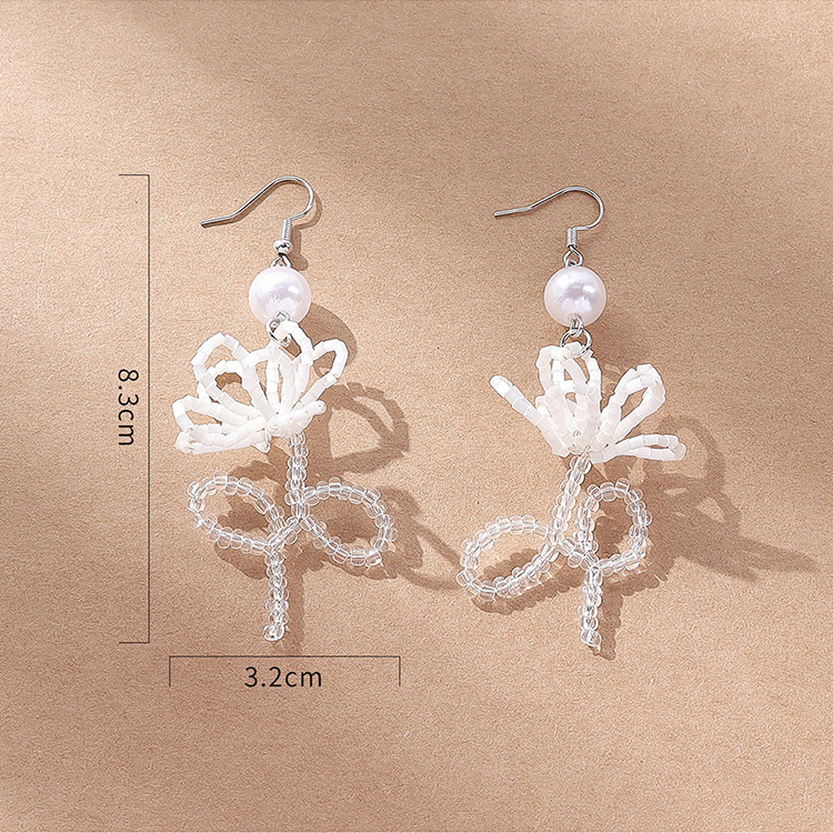 Fashion Flower Beaded Pearl Drop Earrings 1 Pair display picture 3