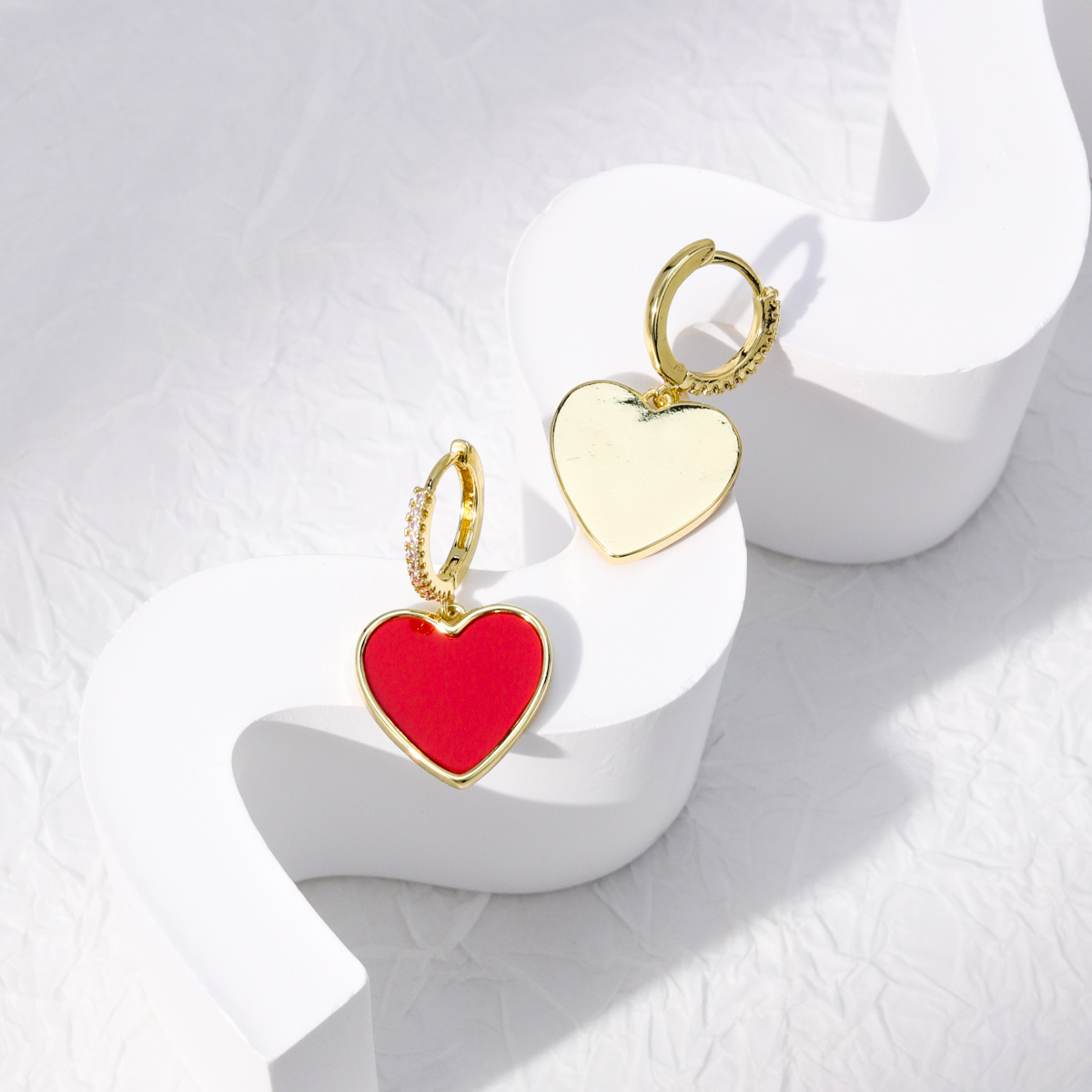 Classic Style Heart Shape Copper Drop Earrings Zircon Copper Earrings display picture 3