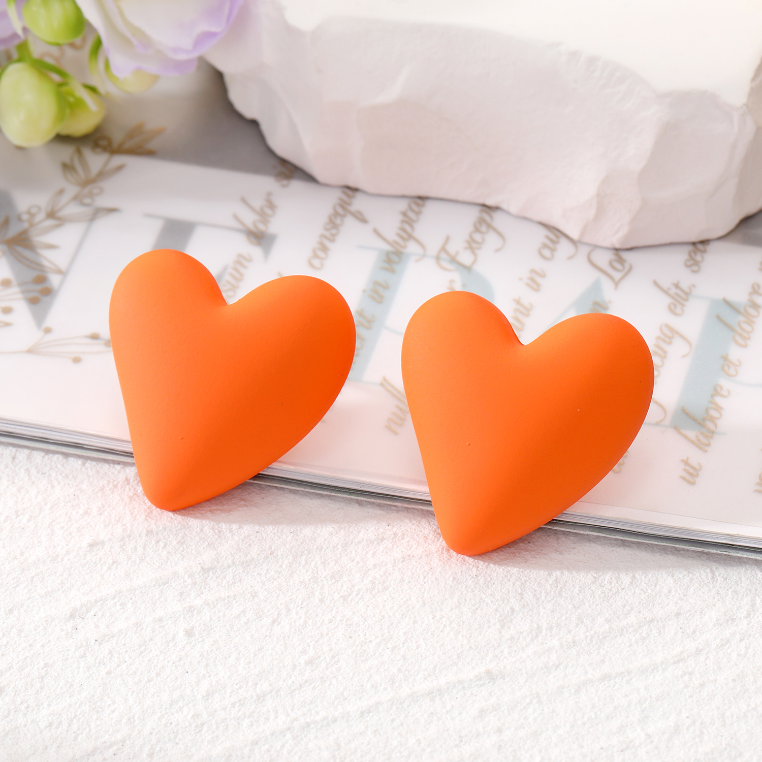 Wholesale Jewelry 1 Pair Cute Heart Shape Alloy Resin Ear Studs display picture 3