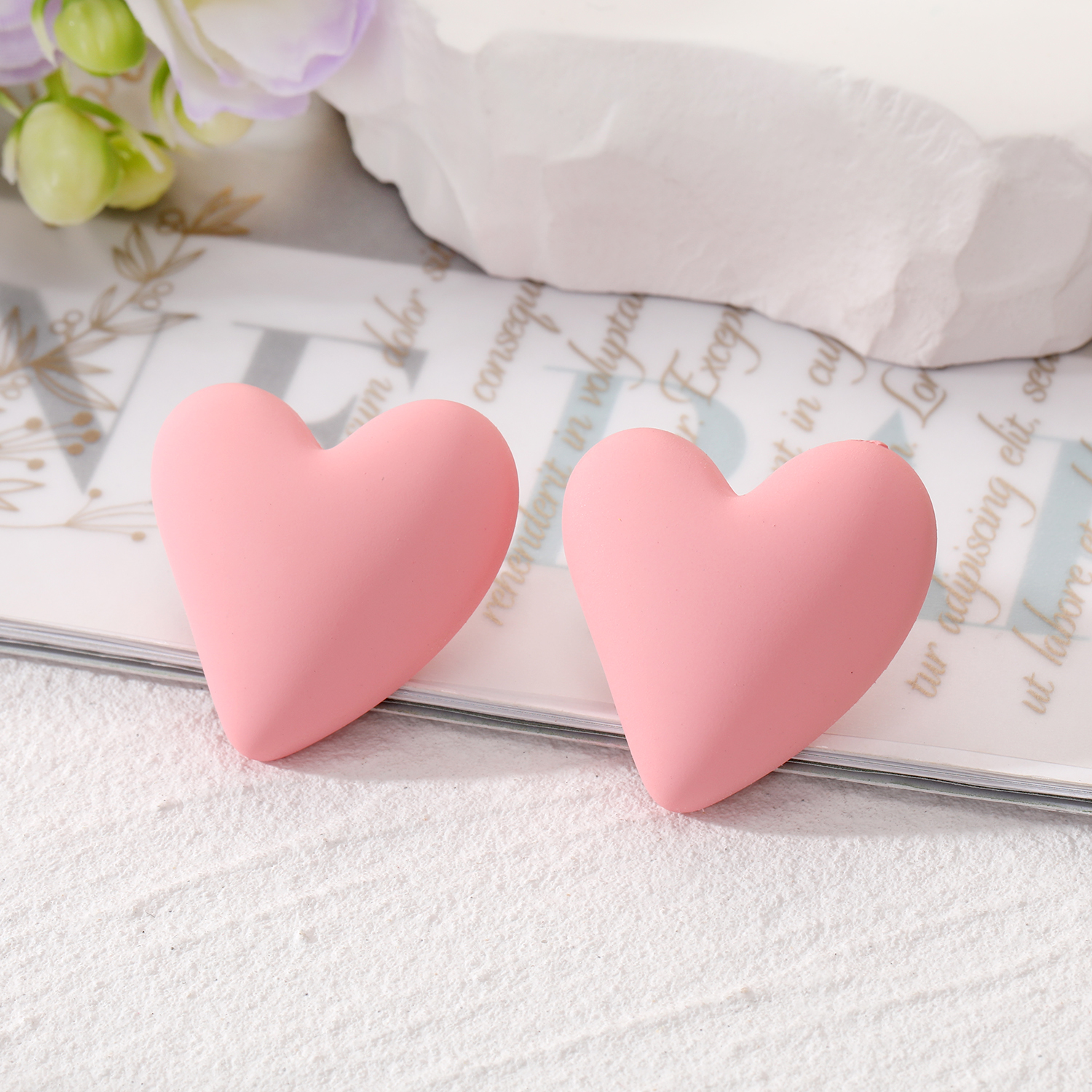 Wholesale Jewelry 1 Pair Cute Heart Shape Alloy Resin Ear Studs display picture 6