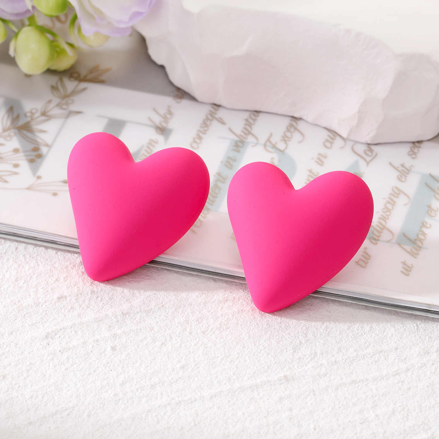 Wholesale Jewelry 1 Pair Cute Heart Shape Alloy Resin Ear Studs display picture 7