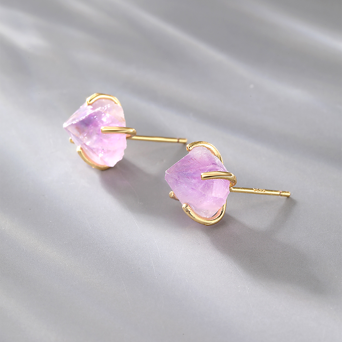 Fashion Crystal Copper Ear Studs Plating Crystal Copper Earrings display picture 3